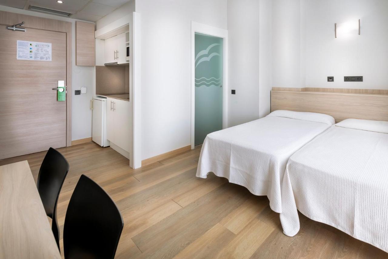 Aparthotel Marinada Salou Eksteriør billede