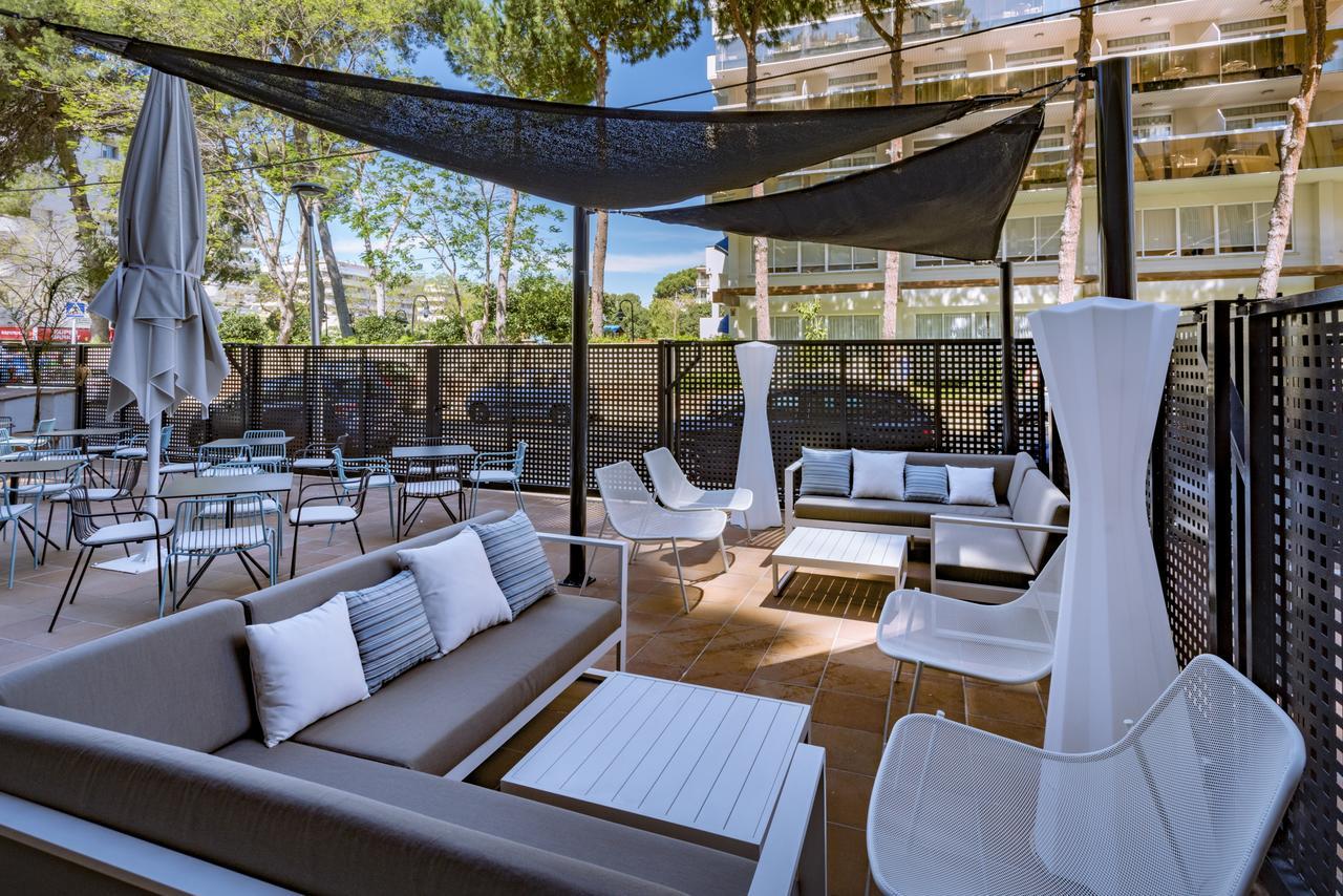 Aparthotel Marinada Salou Eksteriør billede